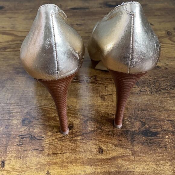 BCBGeneration Gold Metallic ‘Flow’ Peep Toe Heels - Picture 8 of 13